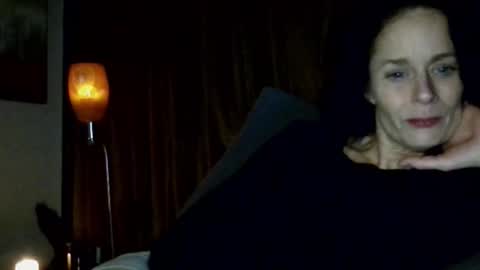 Blueeyedlie online show from January 7, 7:01 am