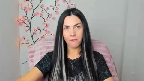 Kelly online show from March 31, 5:29 am