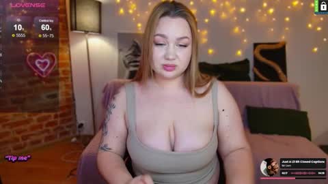 Snapshot of bodylina chatting on January 31, 8:22 pm  Lina  online show from January 31, 8:22 pm