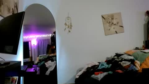 BombshellBaeby online show from January 14, 3:17 pm