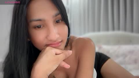 Misshell online show from April 22, 3:58 am