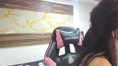 becky online show from October 28, 7:08 pm