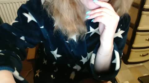 Bonnie horny online show from January 27, 5:03 am