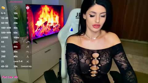 Mila online show from February 1, 8:07 pm