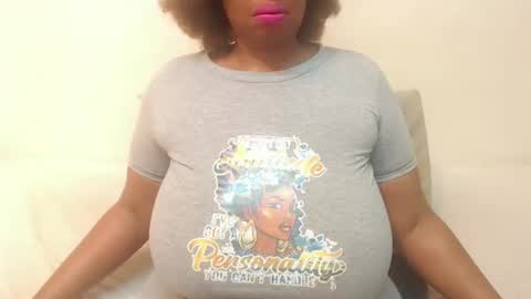 boobyqueen online show from February 18, 2:59 am