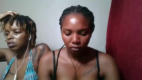 bootie_caramel online show from May 31, 6:09 pm
