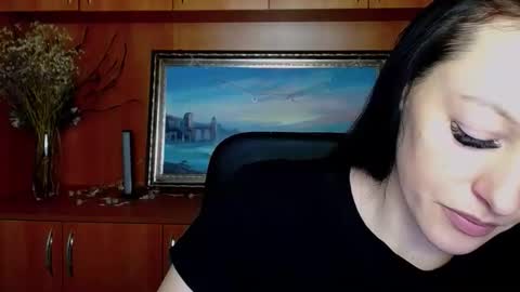 Lara online show from January 10, 1:16 pm