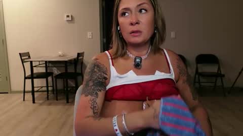 bossyroxy84 online show from March 22, 1:00 am