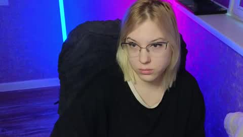 Belle  online show from February 23, 1:53 am