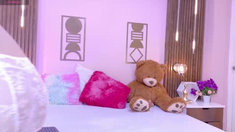 Bree  online show from February 13, 12:51 pm