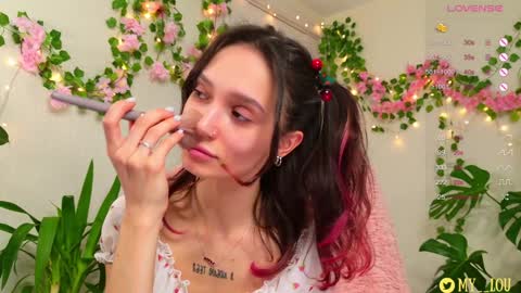 Ashley Dolce and Lou online show from February 26, 3:21 pm