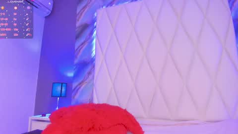 Snapshot of brianarichardson_ chatting on February 5, 5:32 pm  Briana  online show from February 5, 5:32 pm