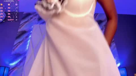 Snapshot of brianarichardson_ chatting on February 21, 5:42 pm  Briana  online show from February 21, 5:42 pm