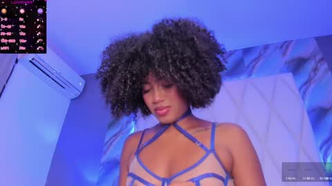 Snapshot of brianarichardson_ chatting on January 22, 5:28 pm  Briana  online show from January 22, 5:28 pm