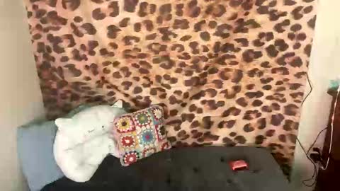 Breezy Xo online show from December 1, 1:09 am