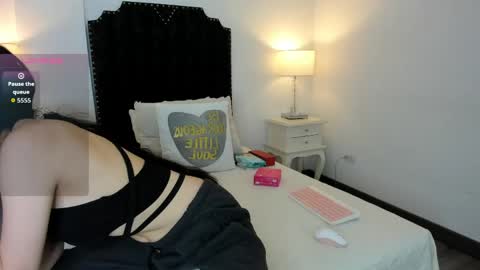 briny saez online show from June 7, 7:21 pm