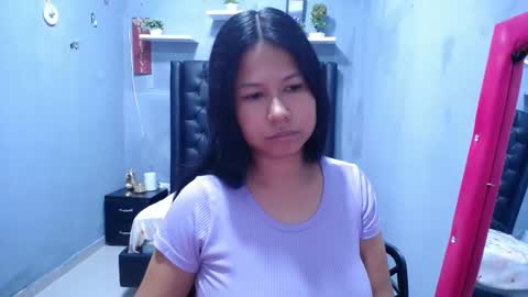 britanyx1 online show from April 15, 1:22 pm