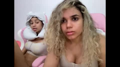 brithneysquirt online show from December 23, 7:12 am