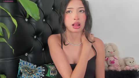 britney rose online show from October 30, 9:00 am