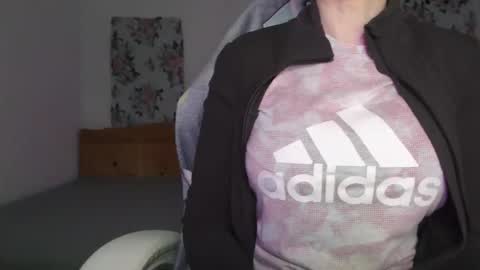 Britney online show from March 2, 4:34 am