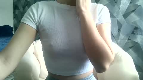 BritneyKittens online show from January 25, 5:40 am