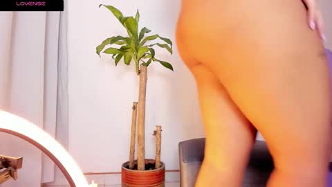 brittany online show from October 23, 10:43 am