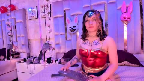     online show from February 16, 12:54 pm