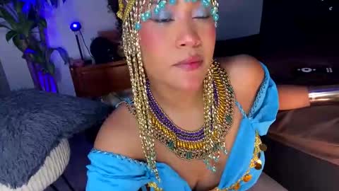 miss muller online show from October 19, 7:49 pm