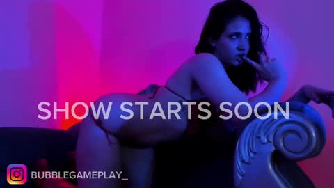 BubbleJereth online show from December 17, 11:17 am