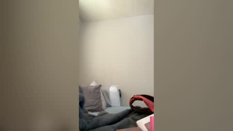 buggggy5 online show from March 31, 6:08 pm