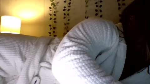 Snapshot of bunny8354367 chatting on October 7, 11:42 pm Bunny online show from October 7, 11:42 pm
