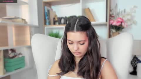 Aria online show from March 29, 7:29 am