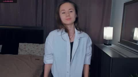 Lizy online show from February 22, 7:48 pm