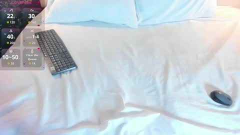 CailynBrown online show from October 13, 1:47 pm