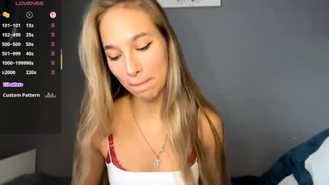 Kate online show from October 27, 7:59 am