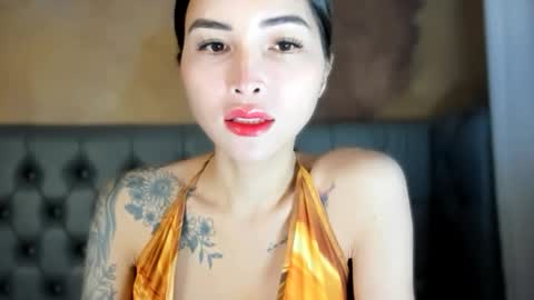 Snapshot of calinan chatting on October 6, 8:53 am sexybabe online show from October 6, 8:53 am