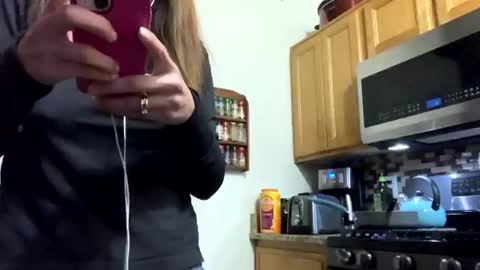 calishop1 online show from December 7, 3:58 am