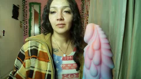 paula online show from December 20, 7:12 am