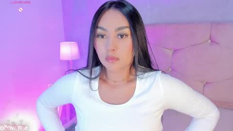 Camelia Smith online show from May 27, 4:20 am