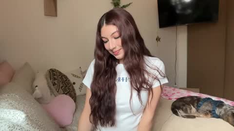 Camila online show from April 3, 7:23 pm