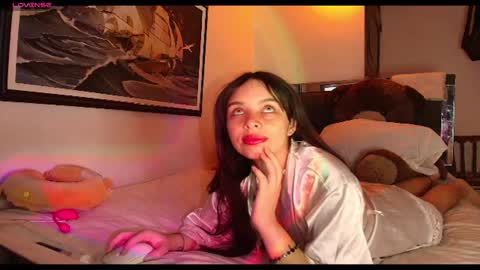 trini-1000 online show from August 6, 9:49 am