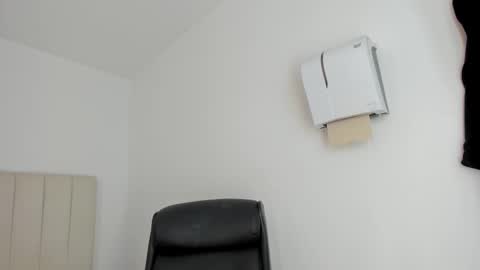 Cami online show from February 17, 11:55 am