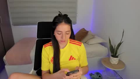  C A M I  online show from March 26, 10:11 pm