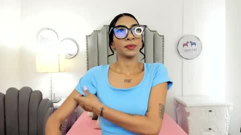 camila sunsen online show from May 19, 7:32 pm