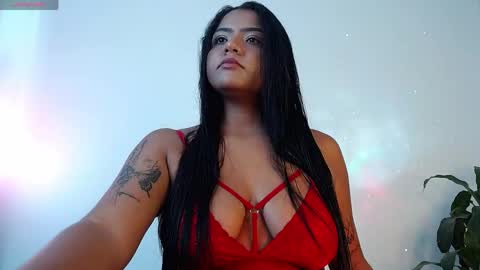 camila_torresss online show from April 6, 7:48 pm