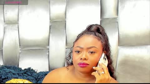 camila benitez online show from April 12, 10:29 am