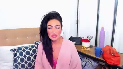 CamileEyes online show from December 18, 9:04 am