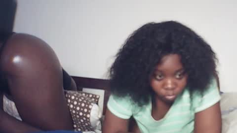 camiii online show from April 10, 7:47 am