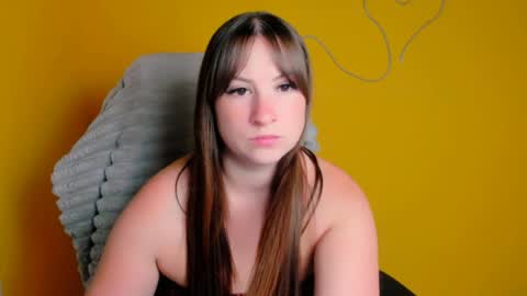 Camilla online show from June 18, 9:14 am
