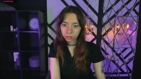 Camilla online show from April 5, 6:23 am